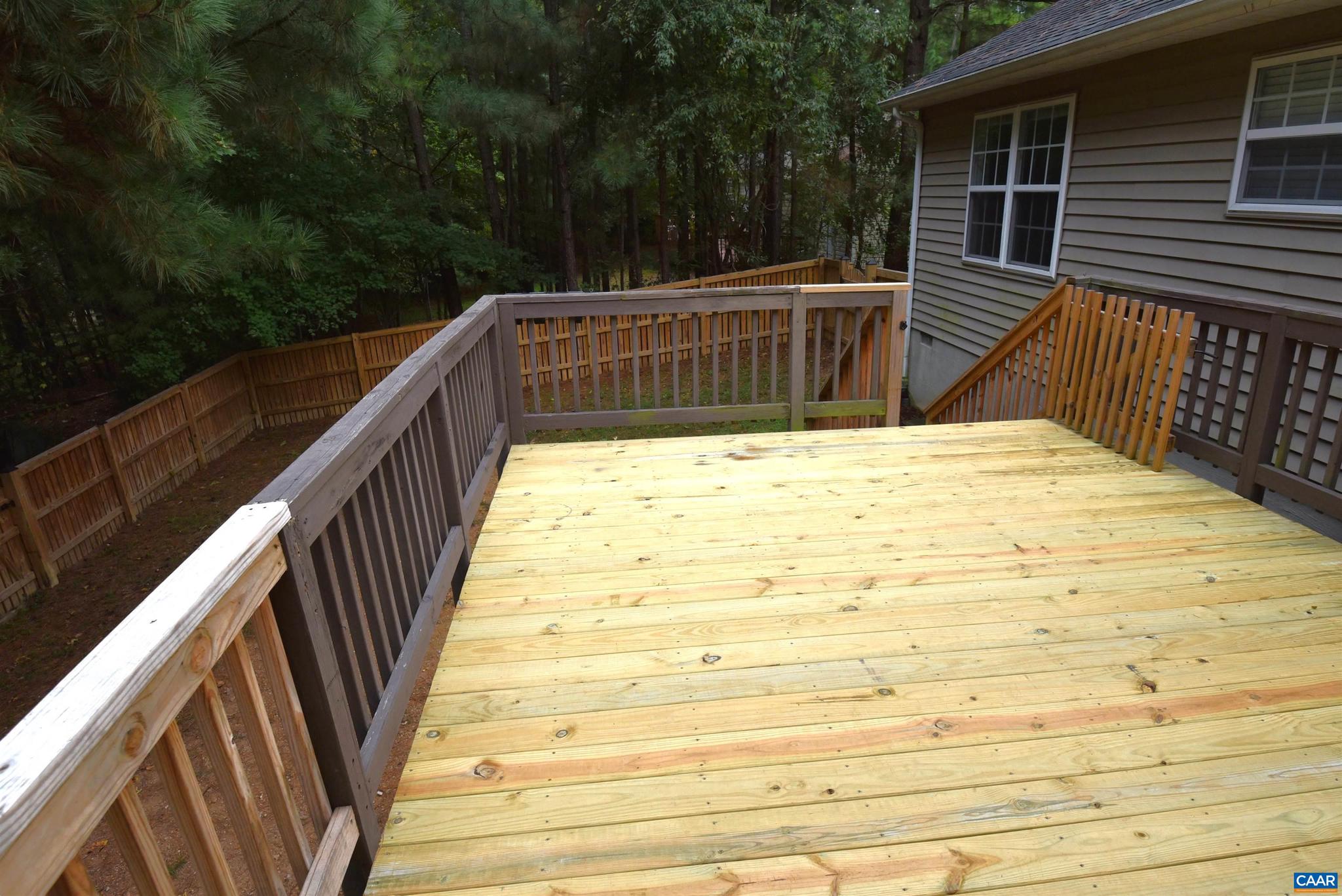 LAKE MONTICELLO - Residential