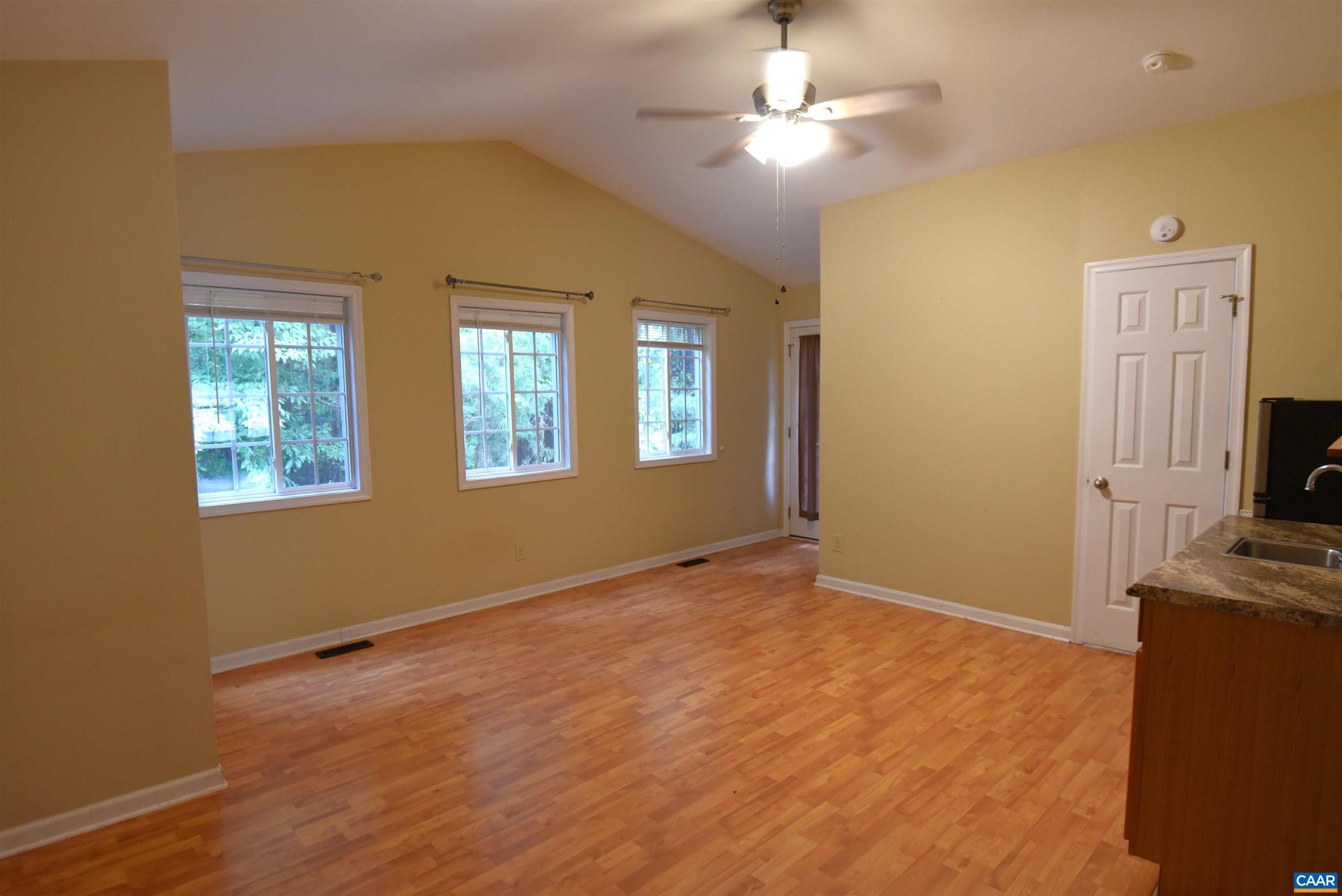 LAKE MONTICELLO - Residential