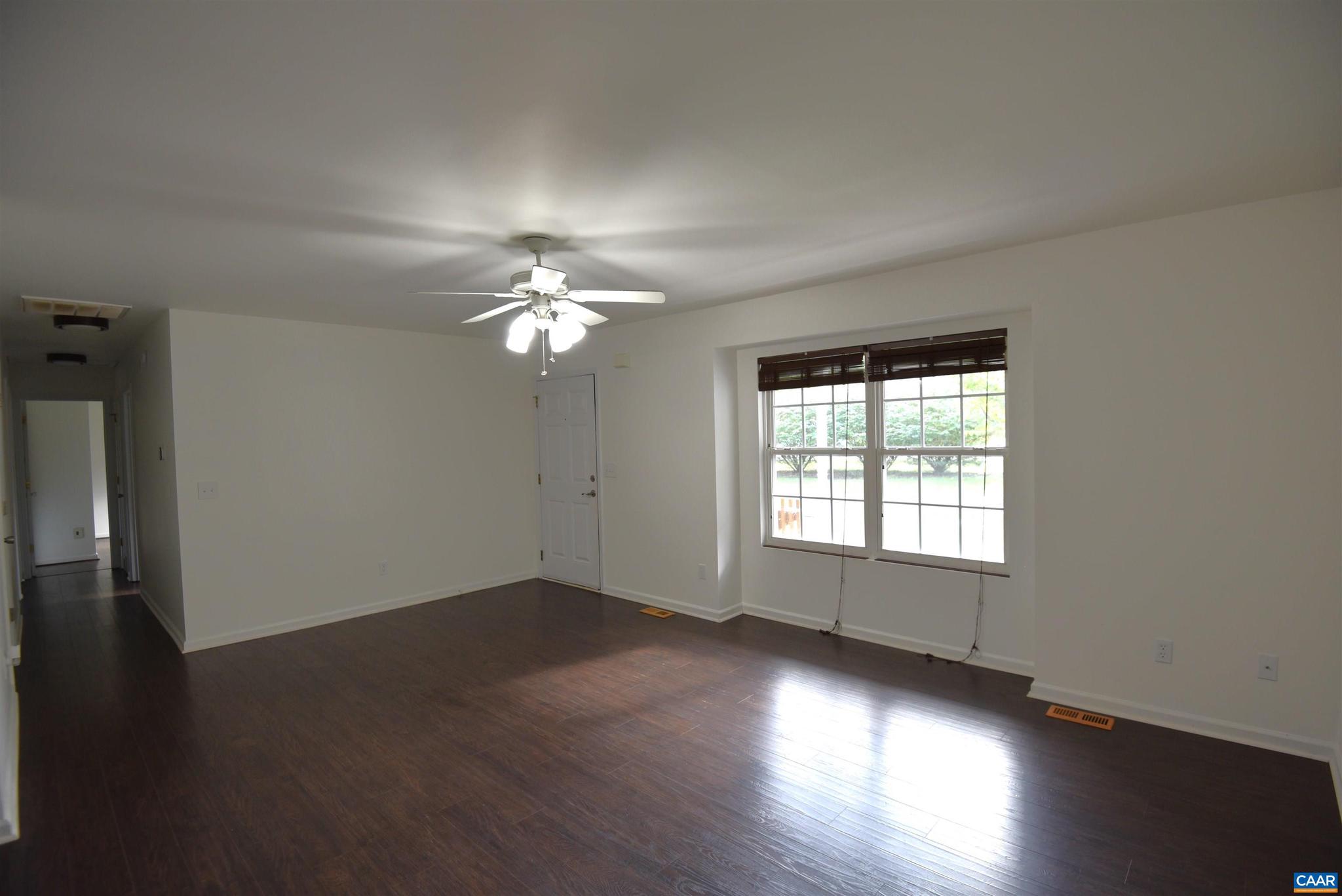 LAKE MONTICELLO - Residential