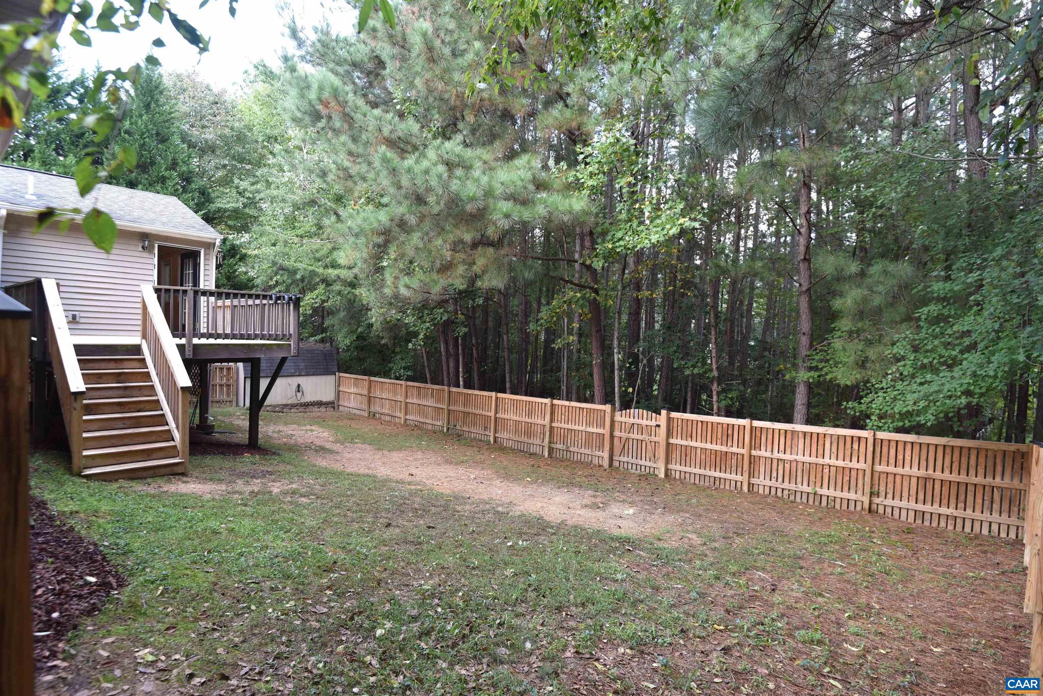 LAKE MONTICELLO - Residential