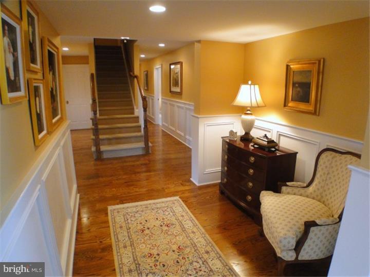 MAPLEWOOD - Residential