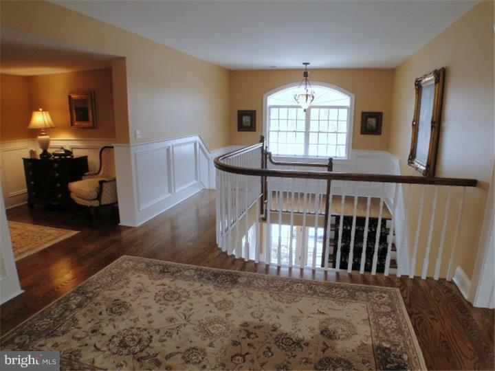 MAPLEWOOD - Residential