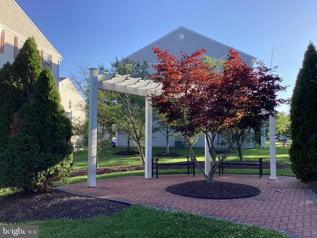 CHARLESTOWN CROSSING - Residential