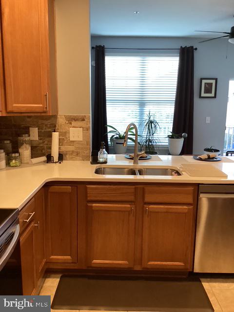 CHARLESTOWN CROSSING - Residential