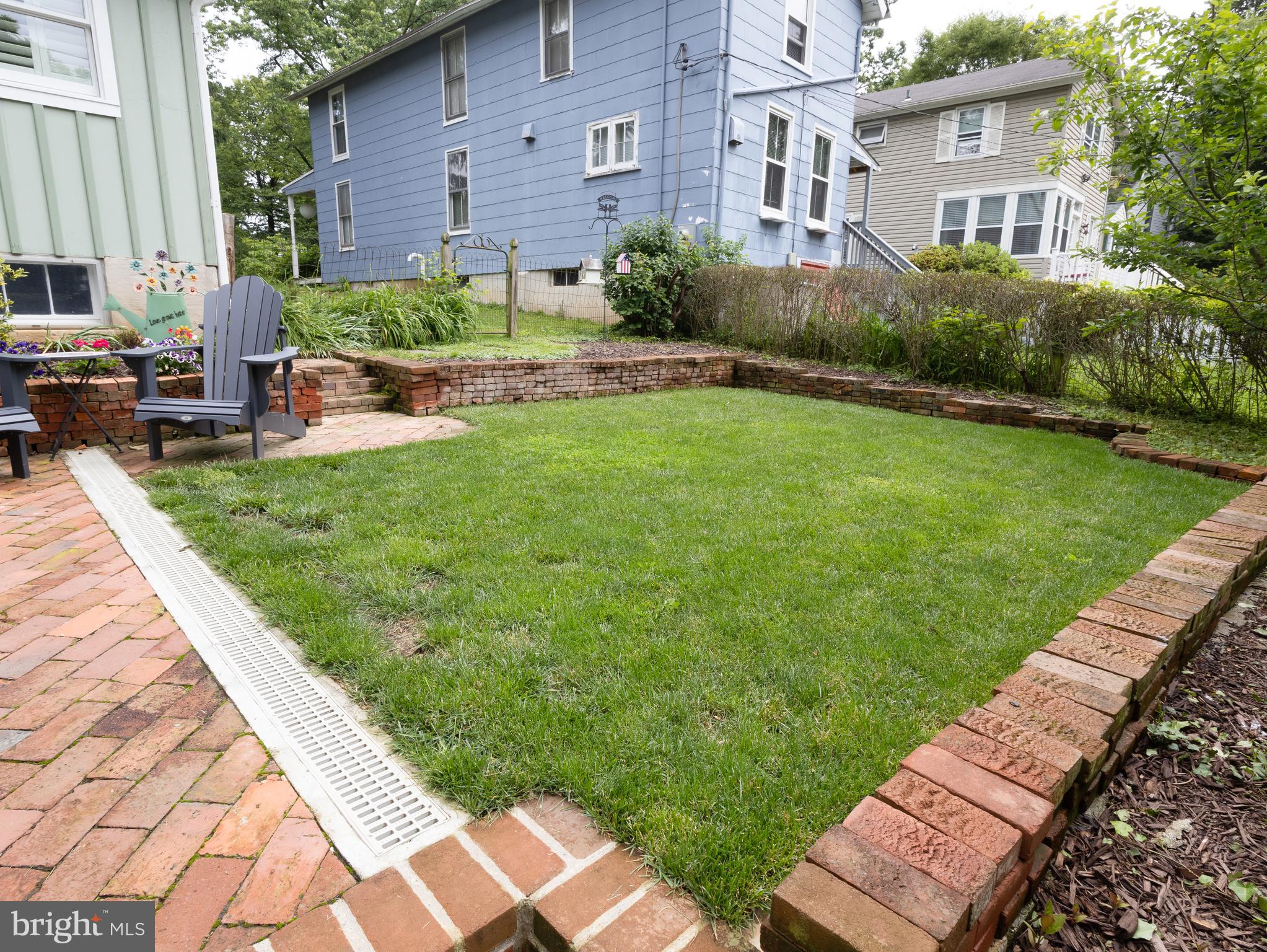 6 FISKE AVENUE