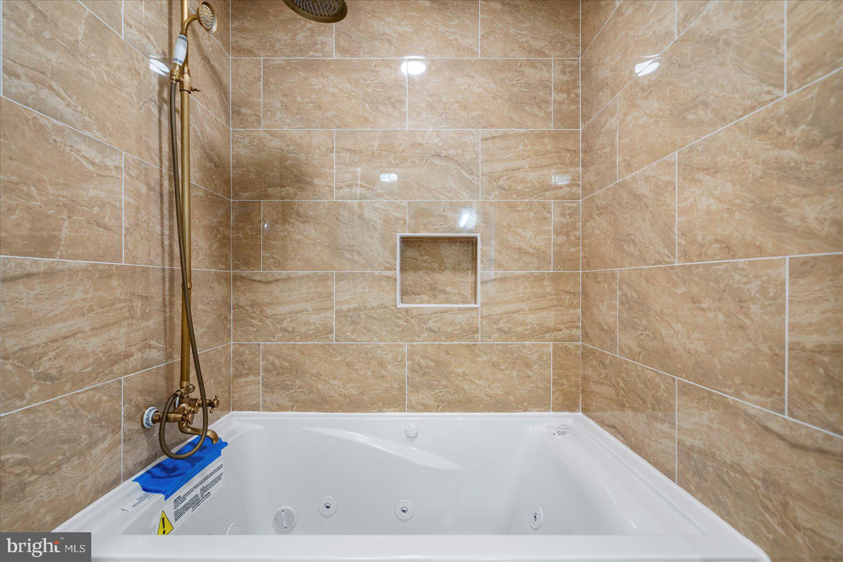 HARFORD PARK - Residential