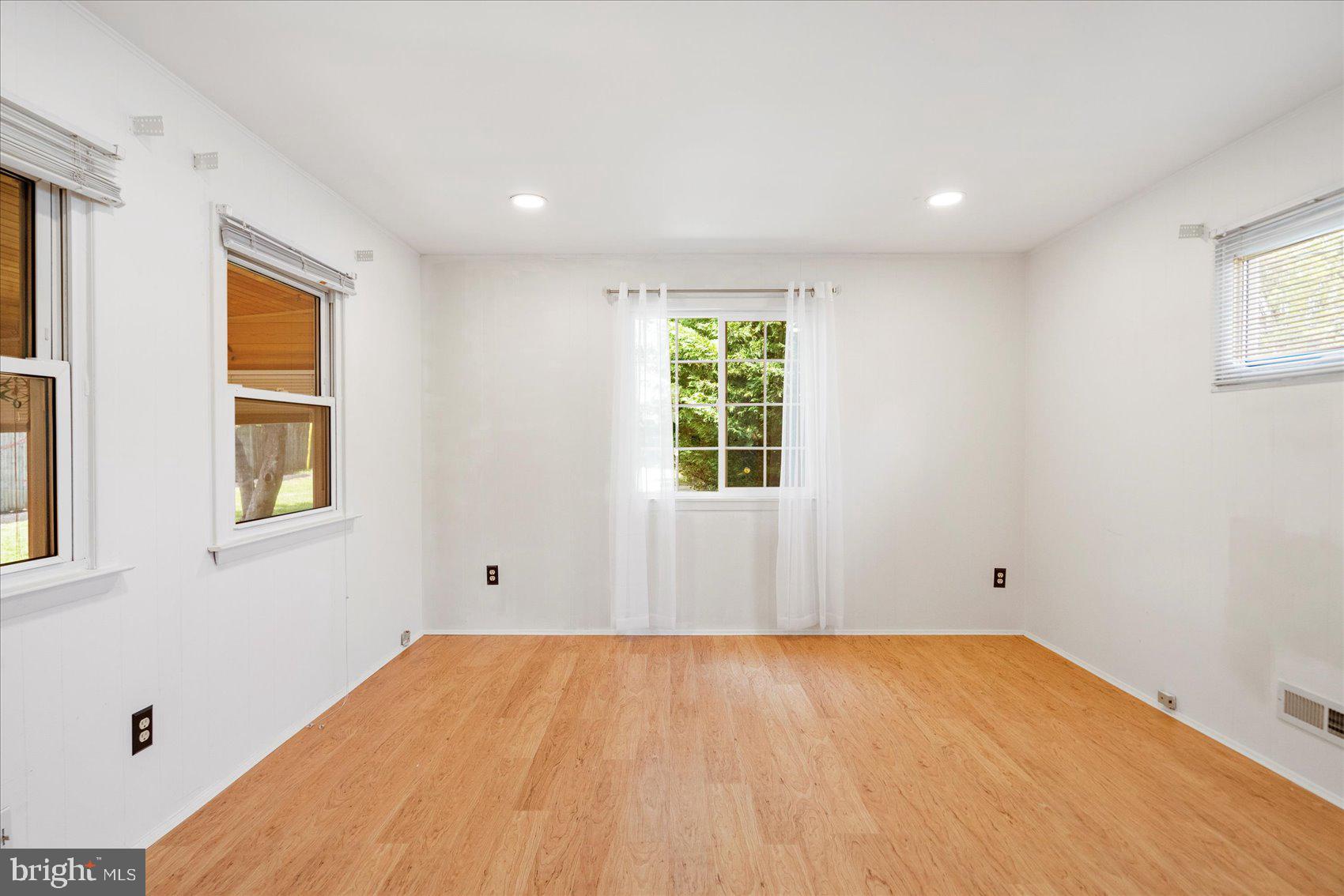 HARFORD PARK - Residential