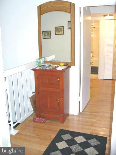 SOUTHAMPTON - Residential Lease