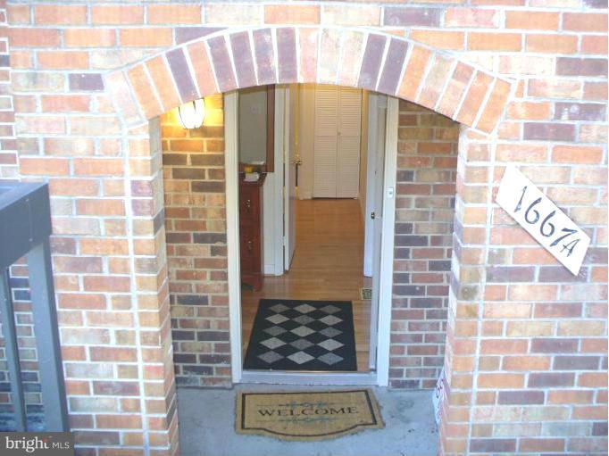 SOUTHAMPTON - Residential Lease