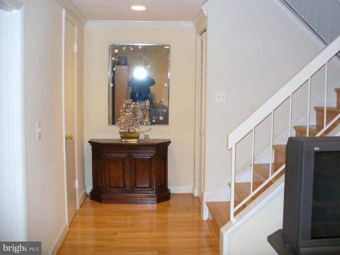 SOUTHAMPTON - Residential Lease