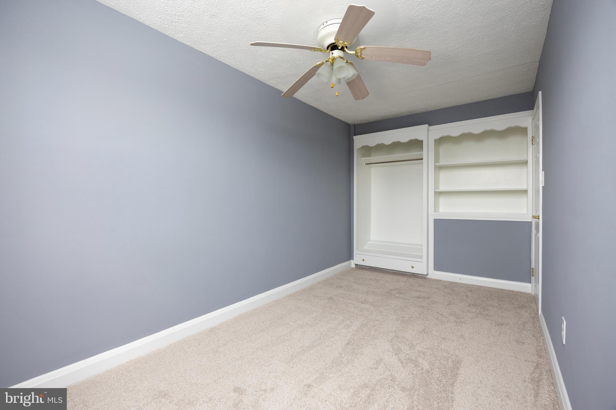 VIOLETVILLE - Residential