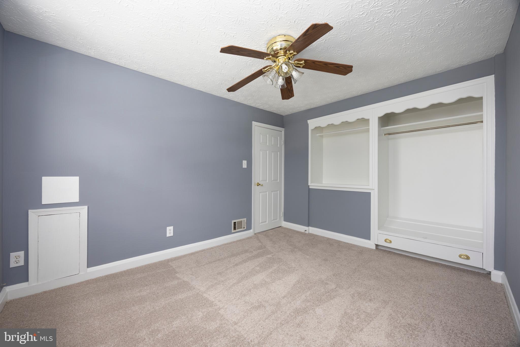 VIOLETVILLE - Residential