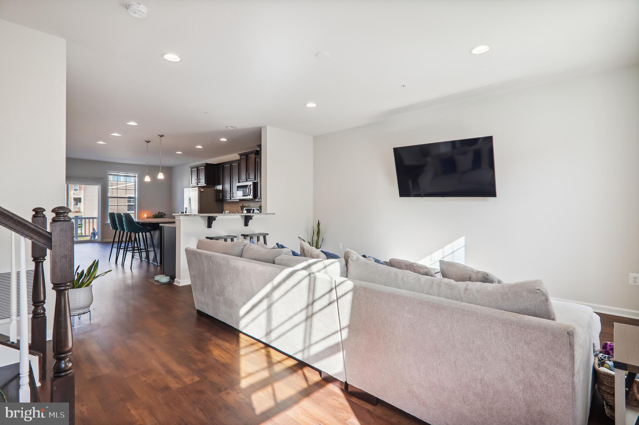 PARKSIDE AT WESTPHALIA - Residential