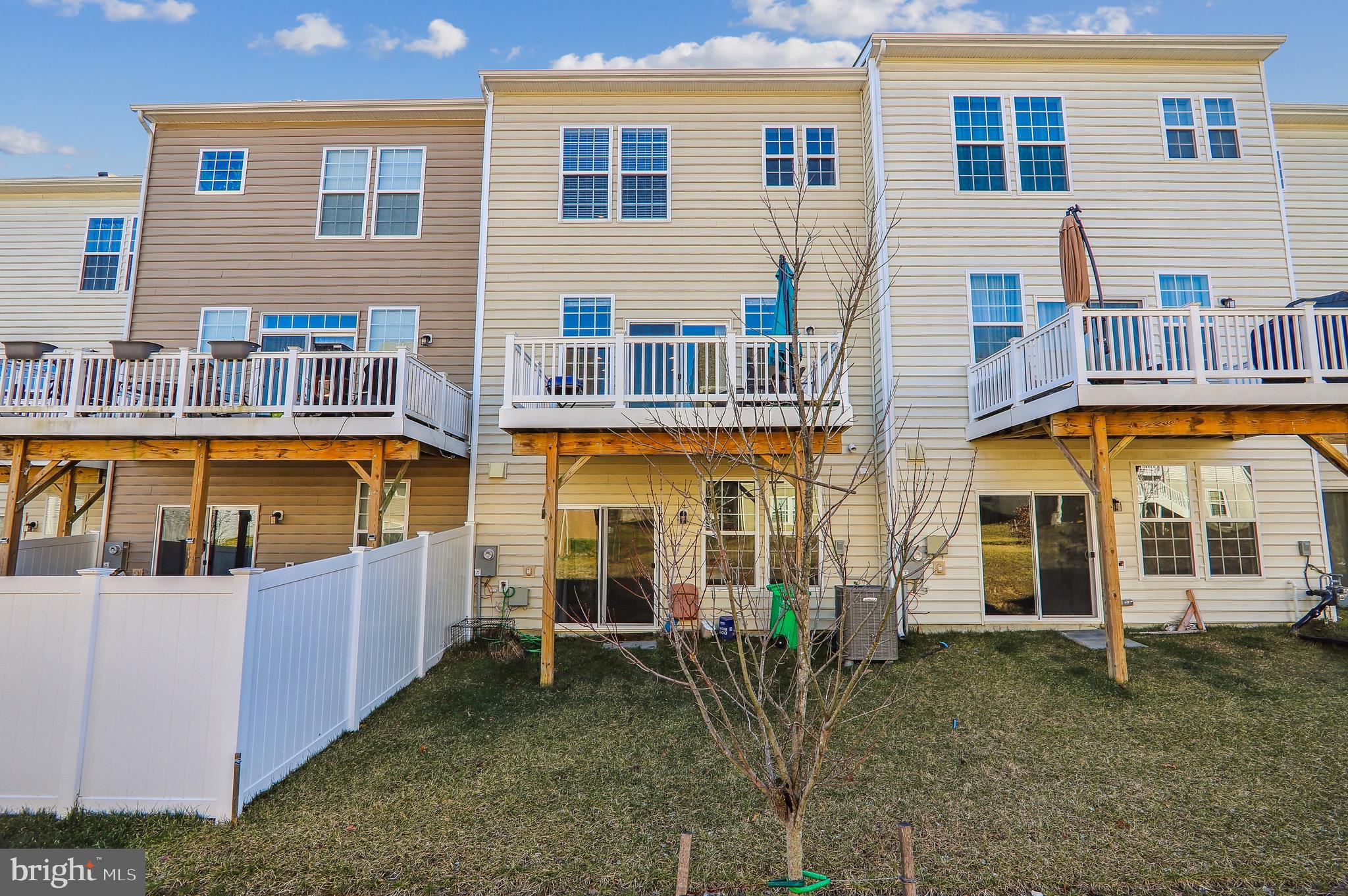 PARKSIDE AT WESTPHALIA - Residential