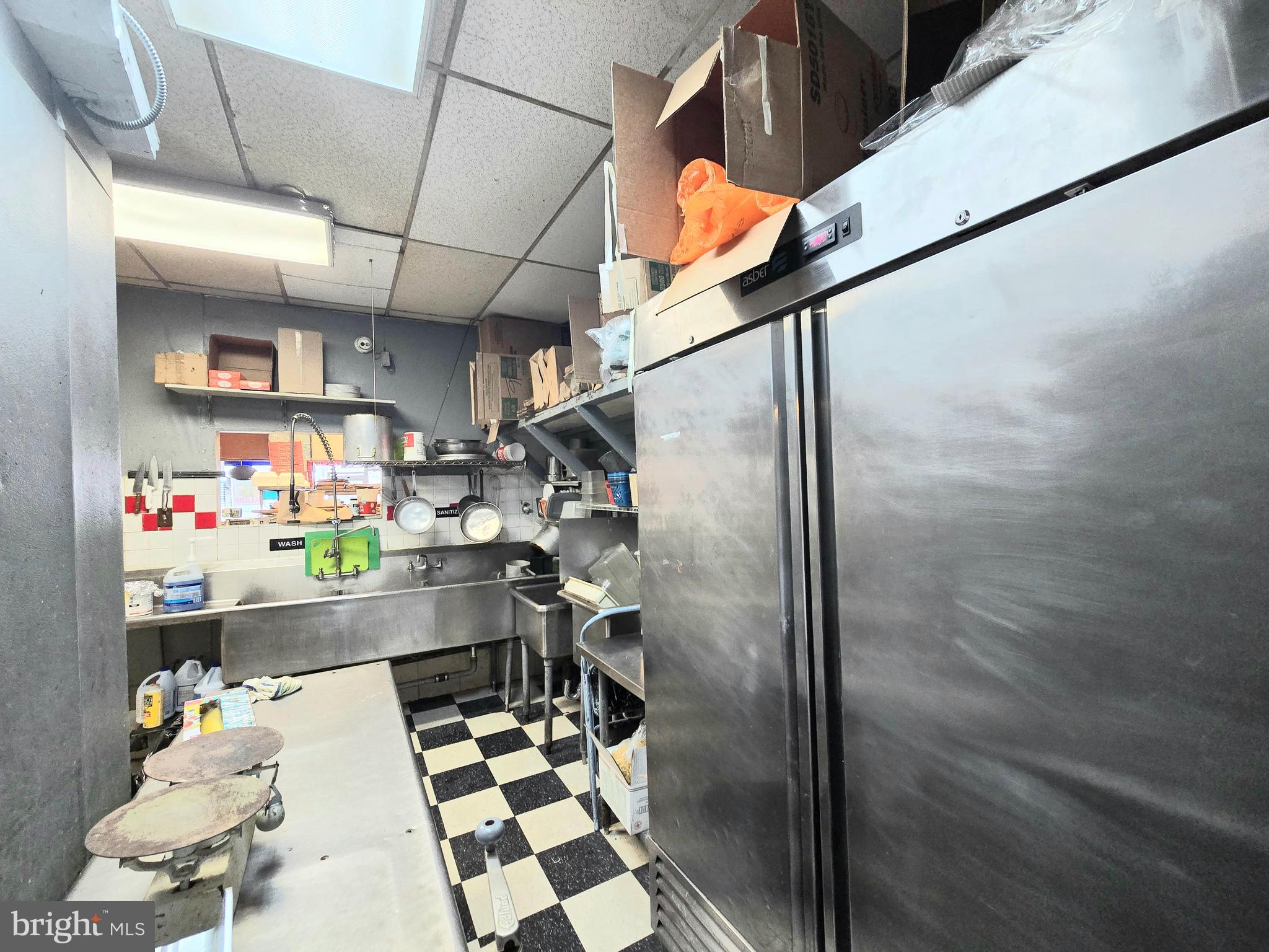 SOMERTON - Commercial Sale