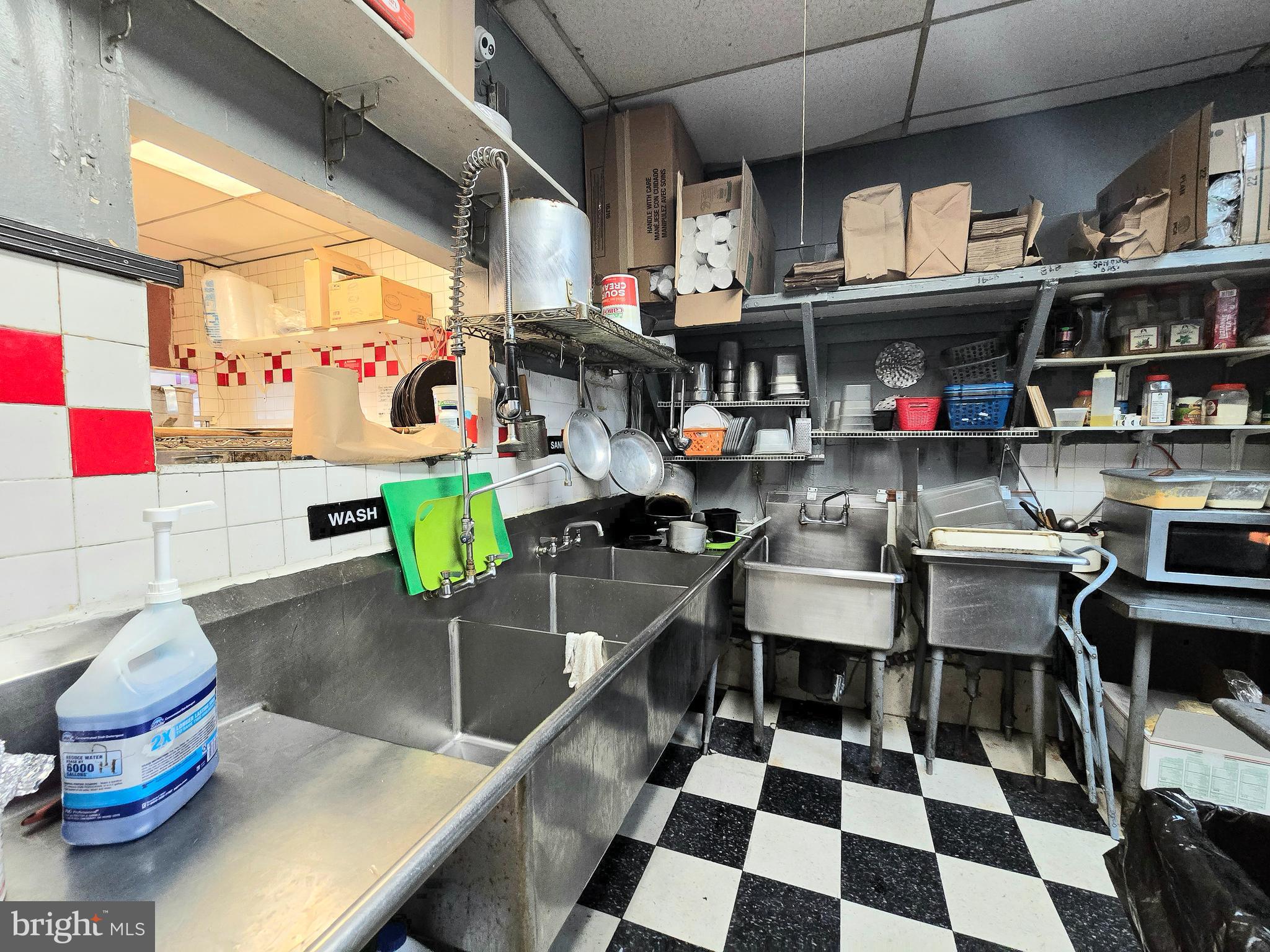 SOMERTON - Commercial Sale