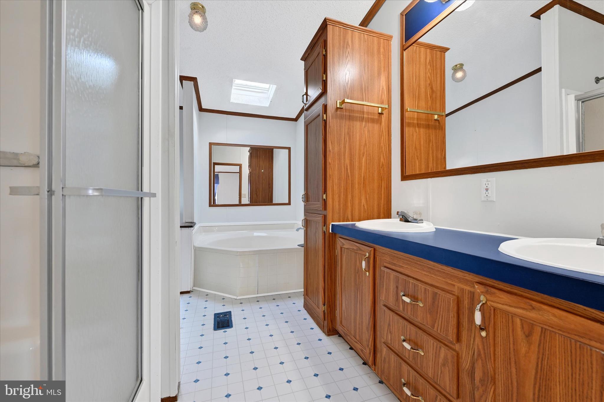 REEDS AT BAYVIEW - Residential