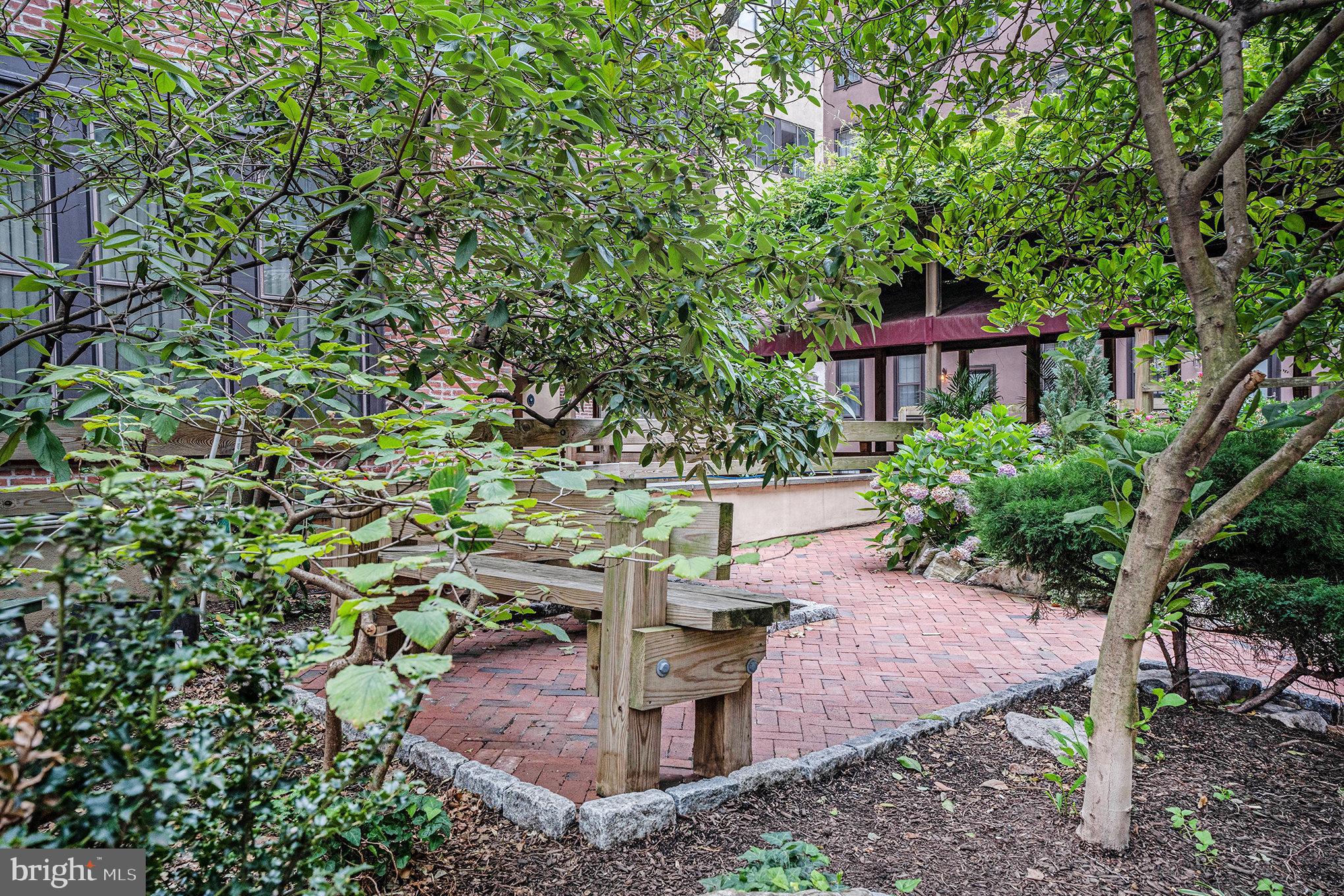 OLD CITY - Residential