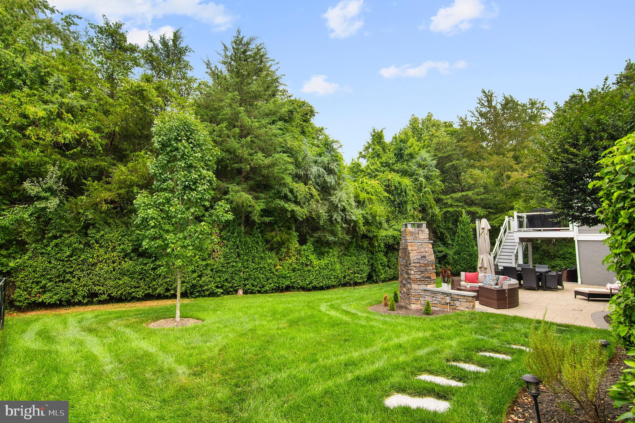 GROVE AT WILLOWSFORD - Residential