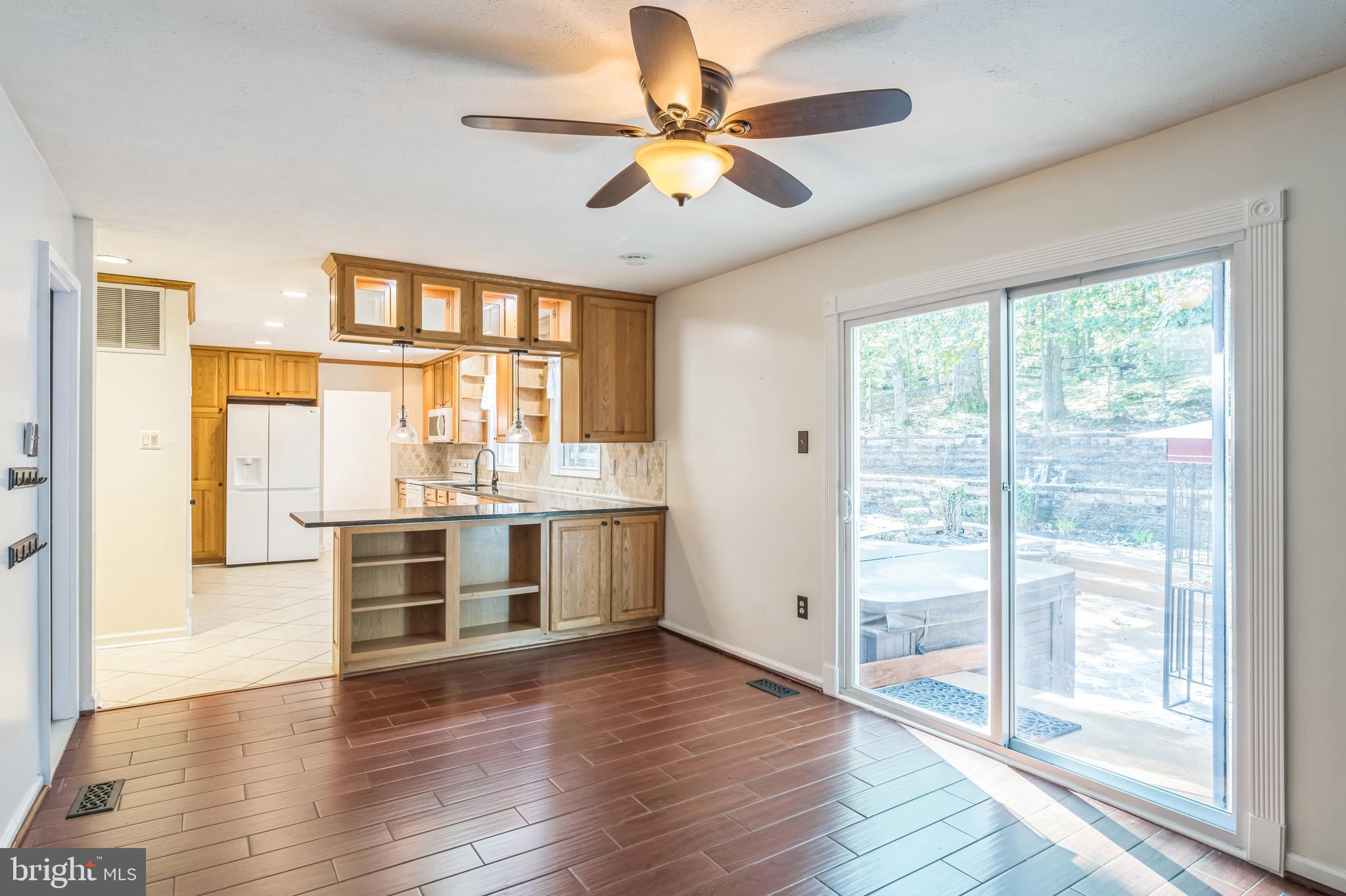 HARBORS OF NEWPORT - Residential