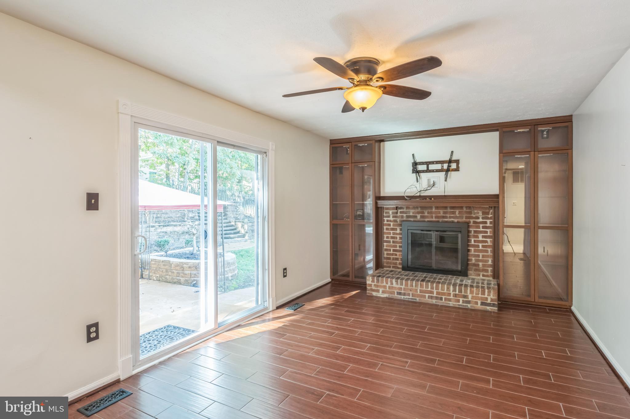 HARBORS OF NEWPORT - Residential