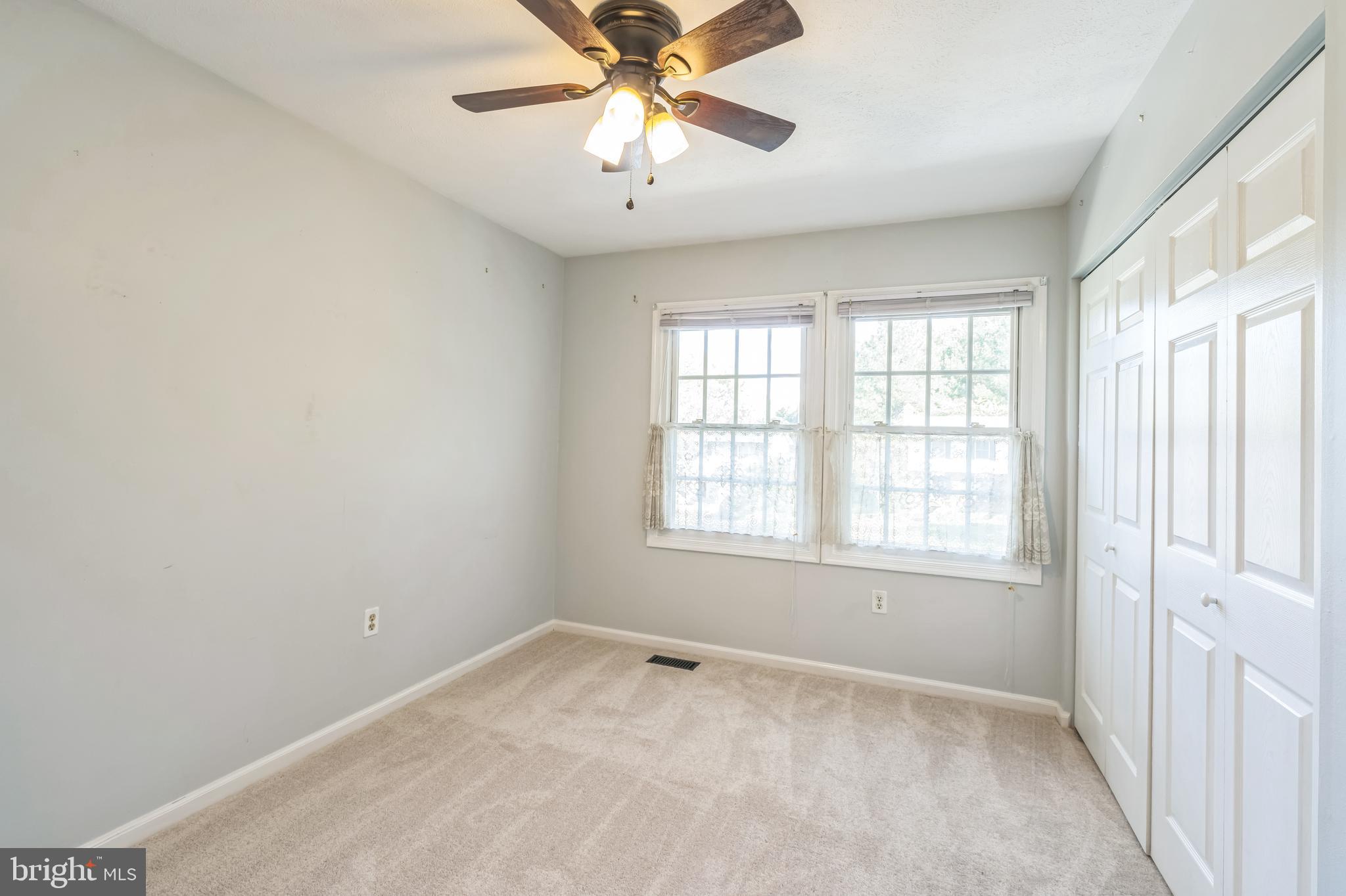 HARBORS OF NEWPORT - Residential