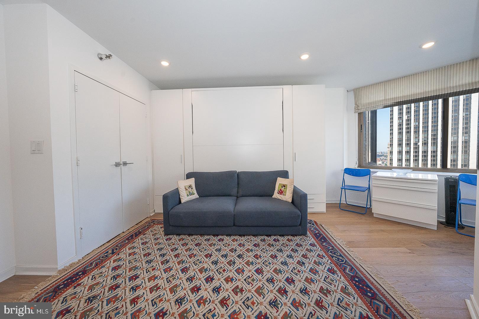 RITTENHOUSE SQUARE - Residential Lease