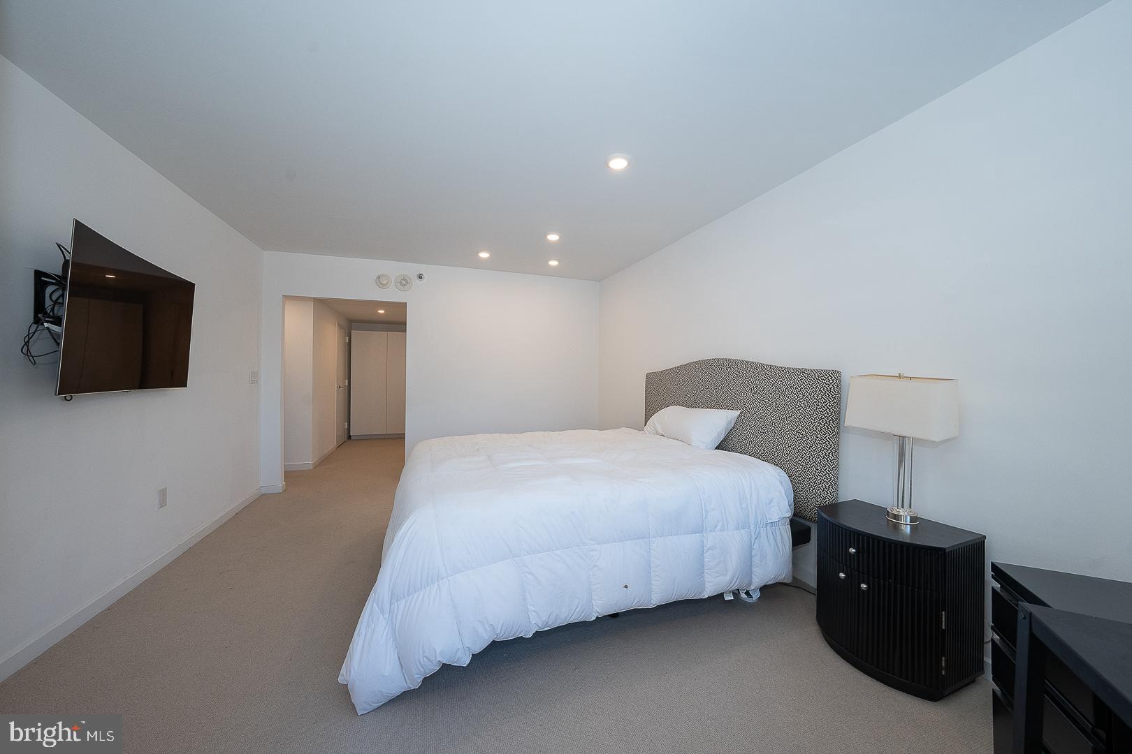 RITTENHOUSE SQUARE - Residential Lease