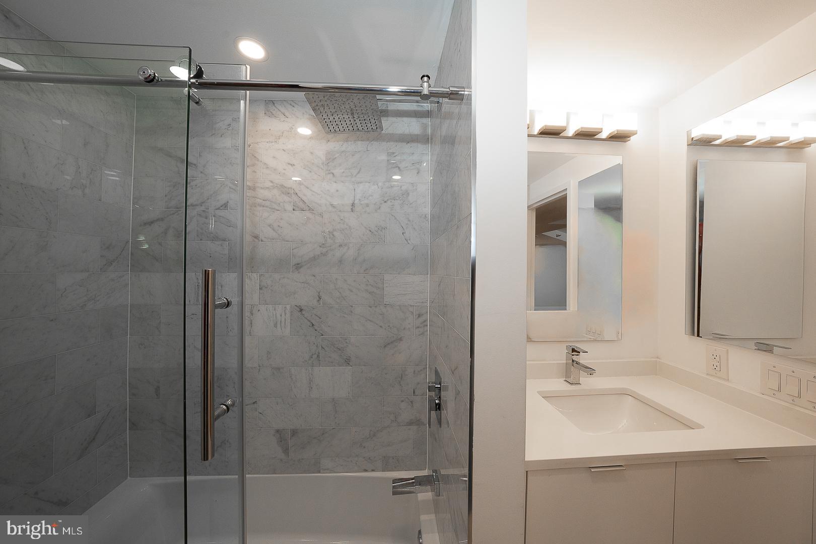 RITTENHOUSE SQUARE - Residential Lease