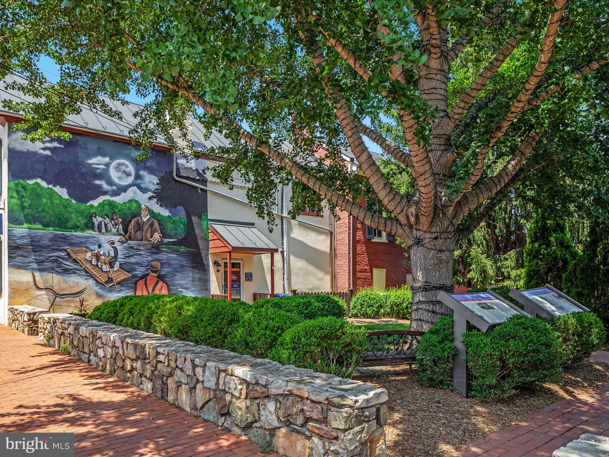 FOXRIDGE - Residential