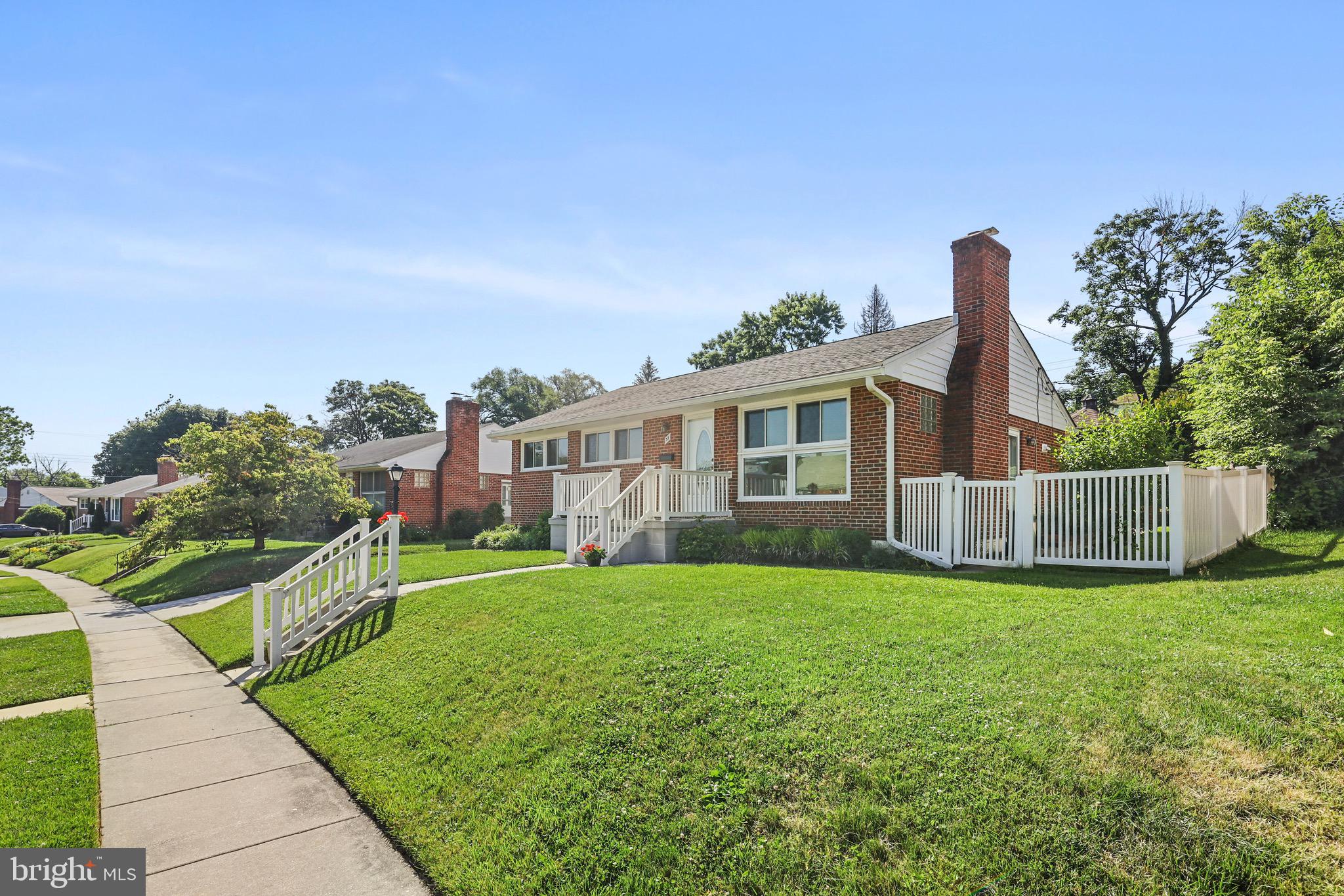 HAVERFORD - Residential