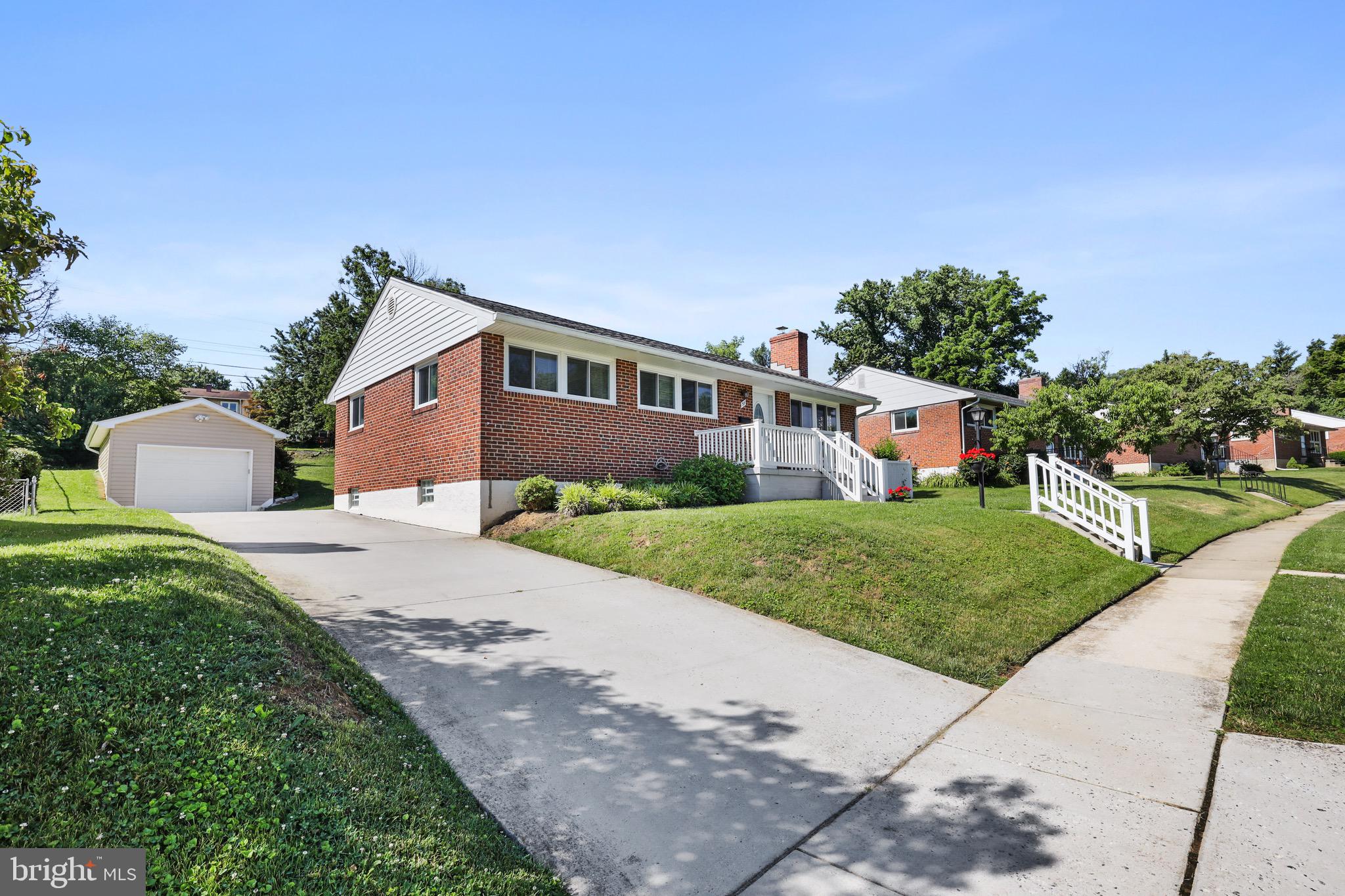 HAVERFORD - Residential