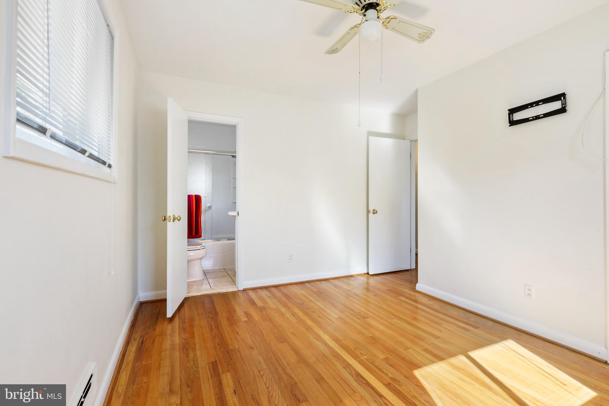 HAVERFORD - Residential