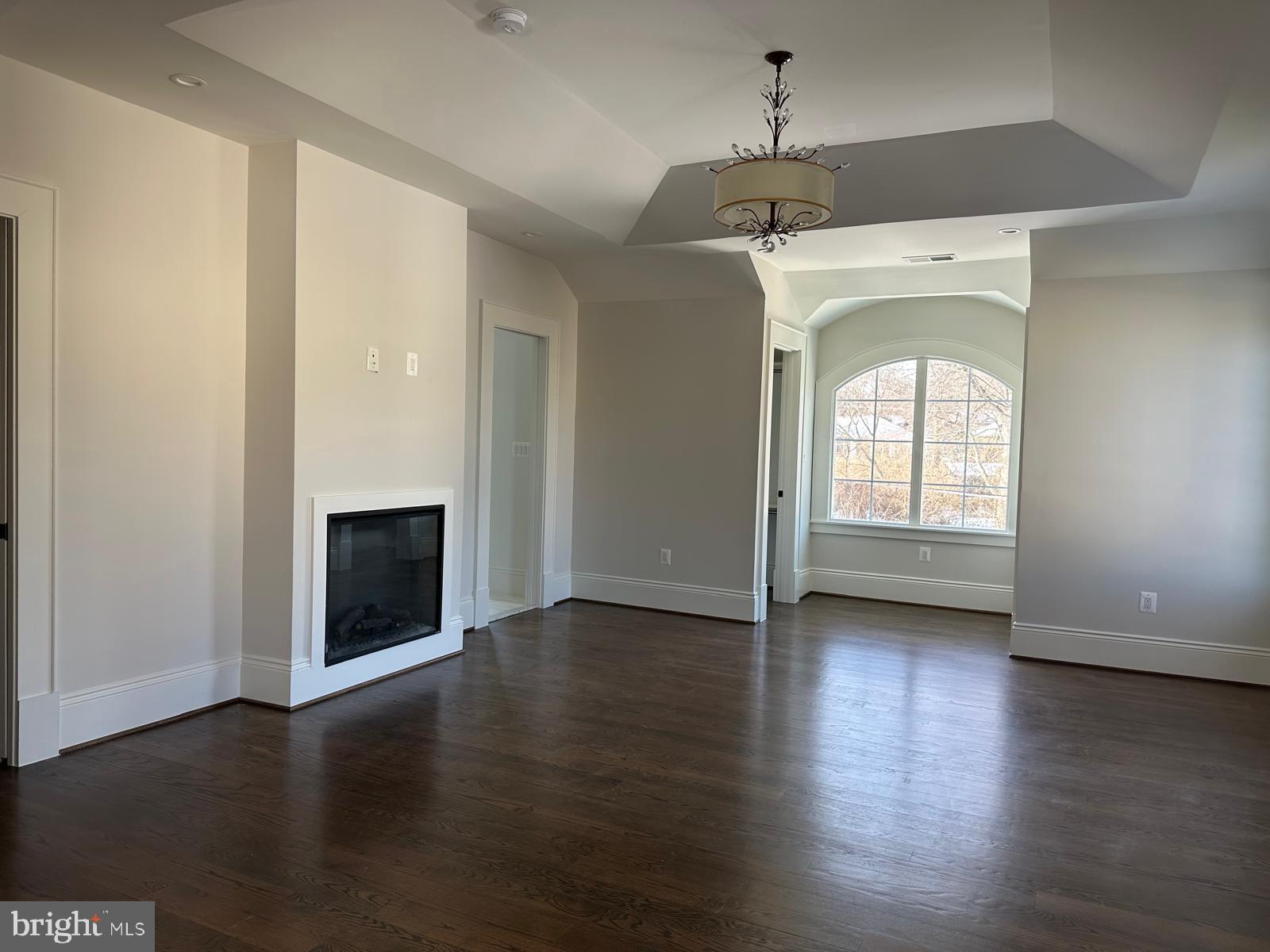 SANPINE SPRINGS - Residential