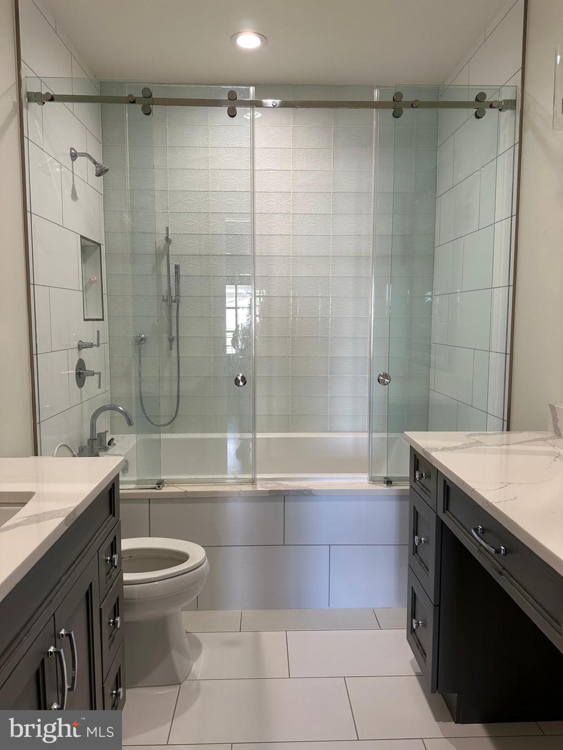 SANPINE SPRINGS - Residential