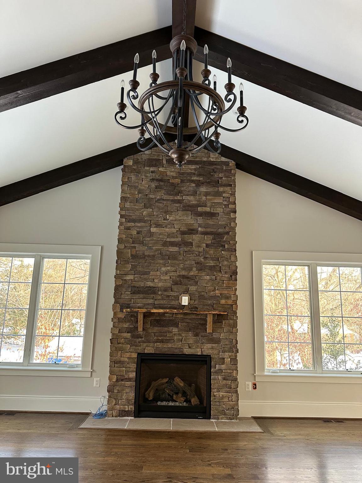 SANPINE SPRINGS - Residential