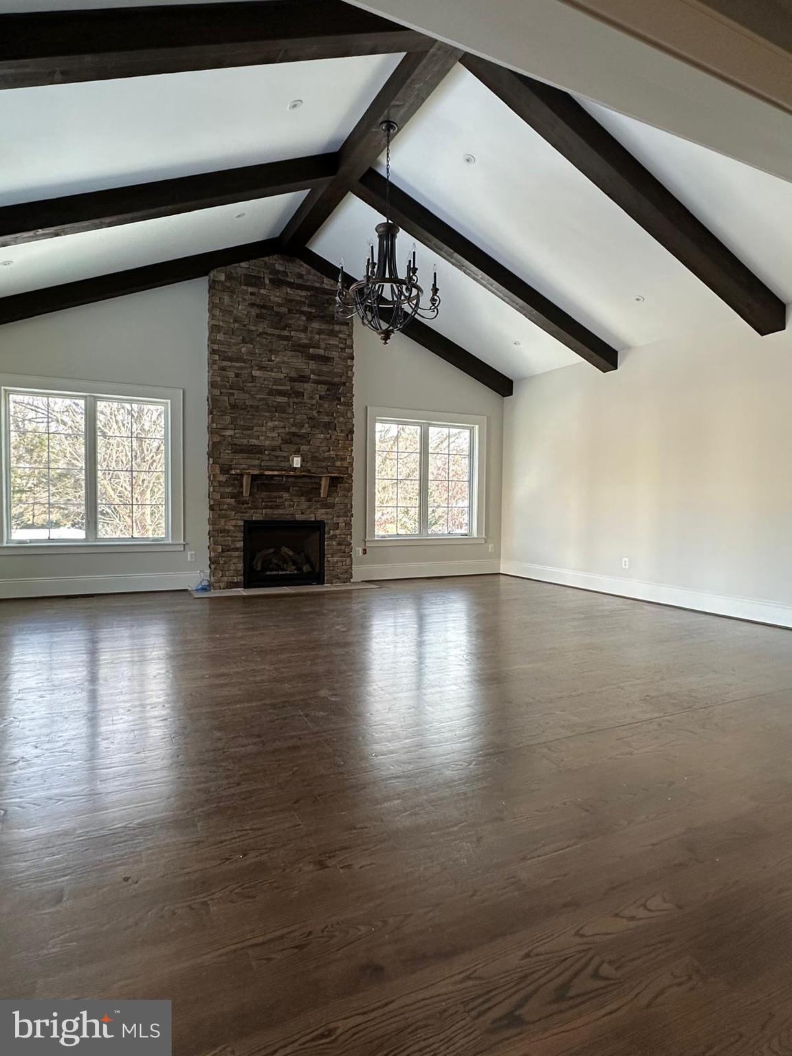 SANPINE SPRINGS - Residential