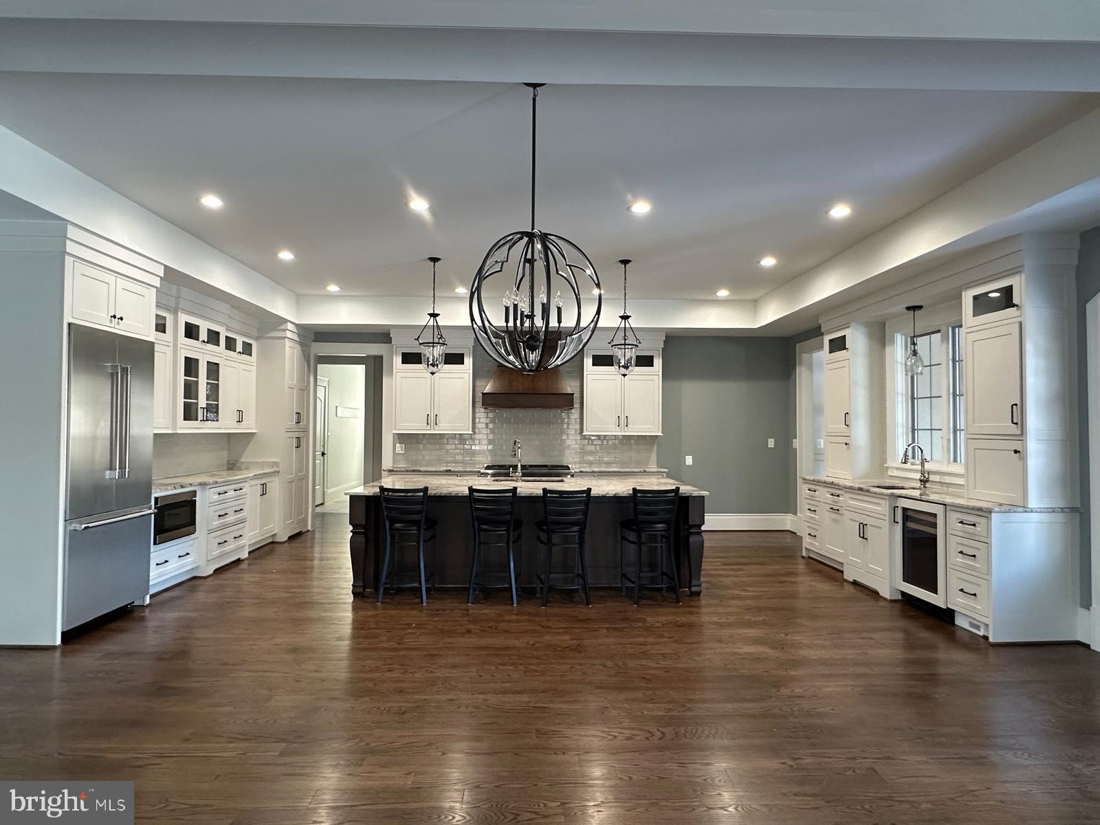 SANPINE SPRINGS - Residential