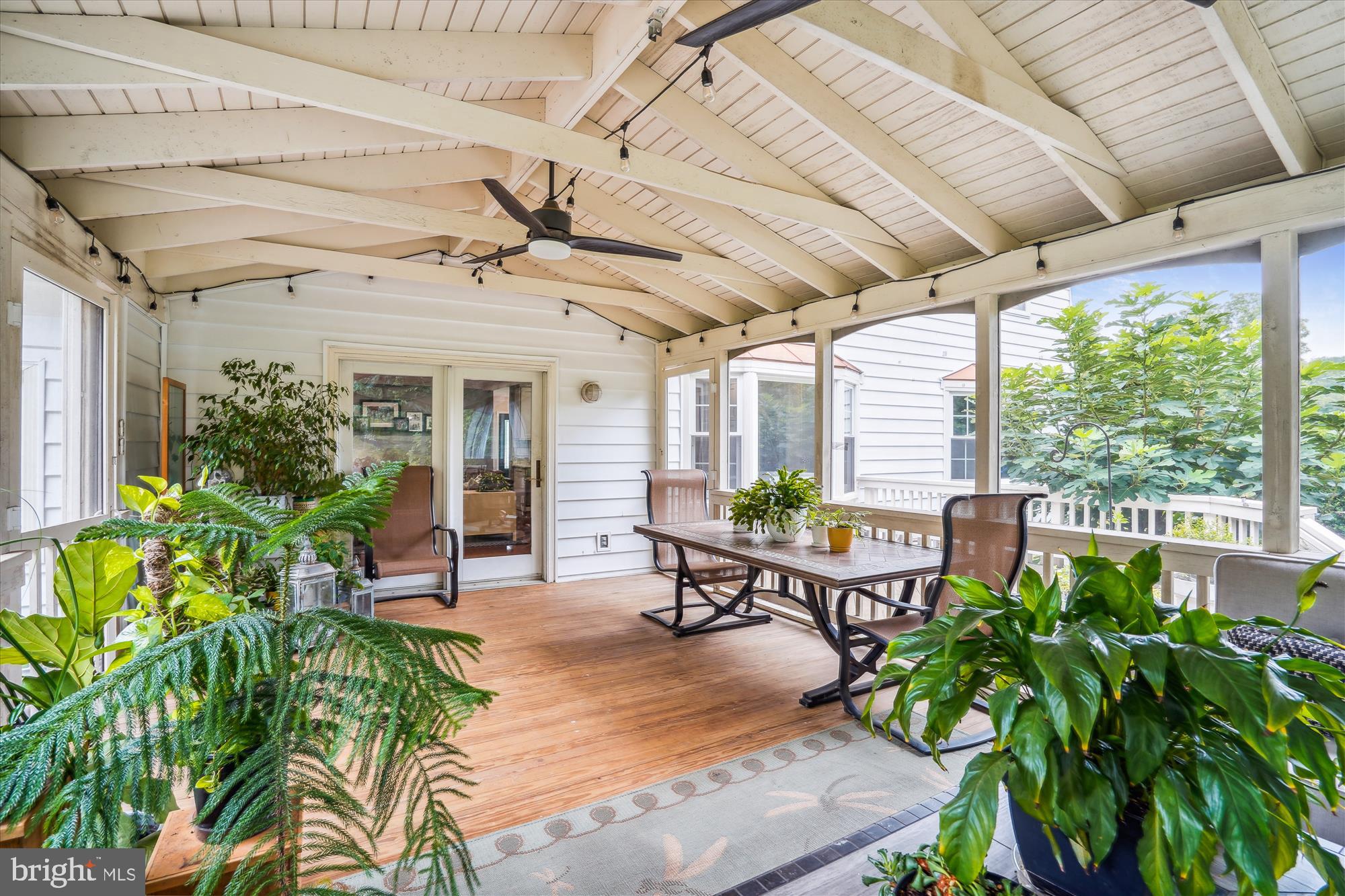 HARVEST KING - Residential Lease