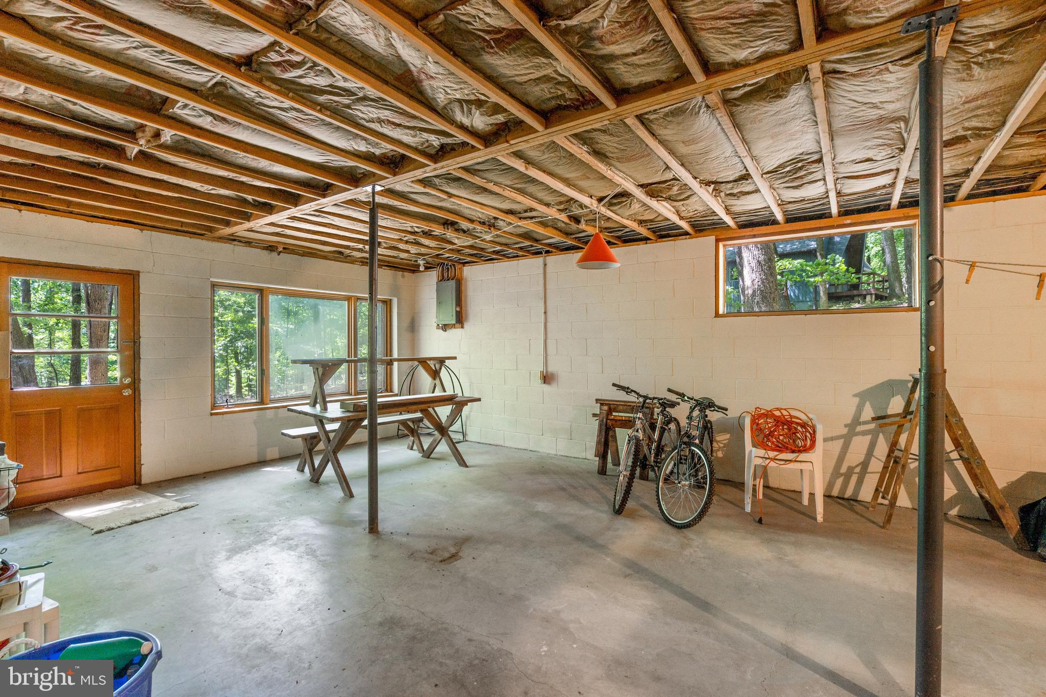 COOLFONT MOUNTAINSIDE - Residential