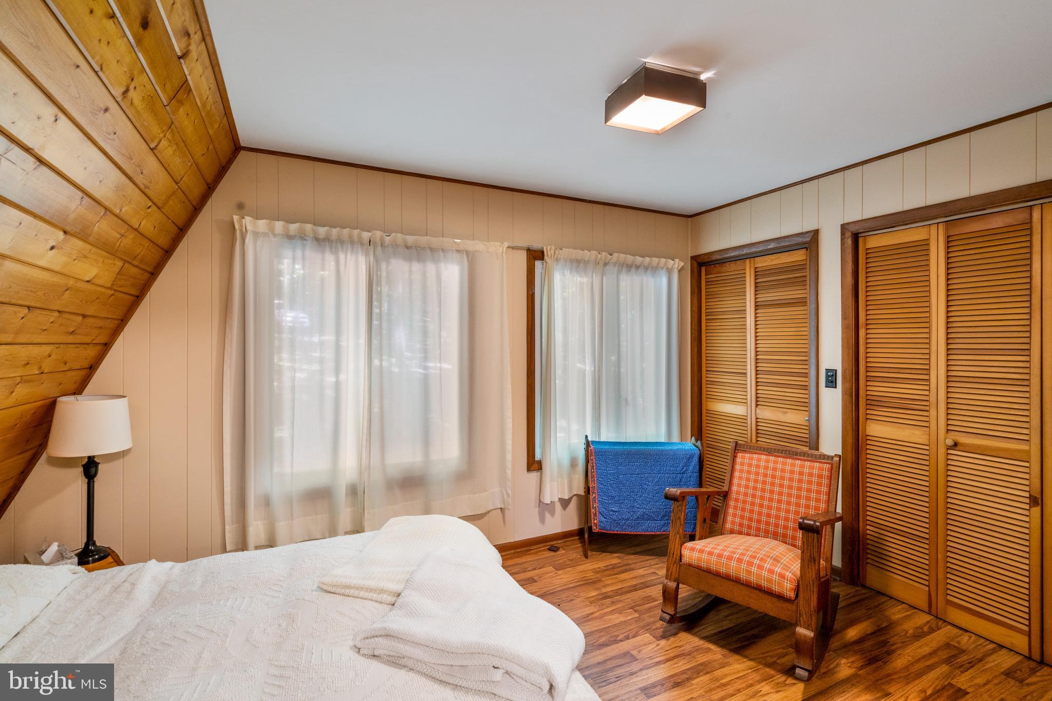 COOLFONT MOUNTAINSIDE - Residential