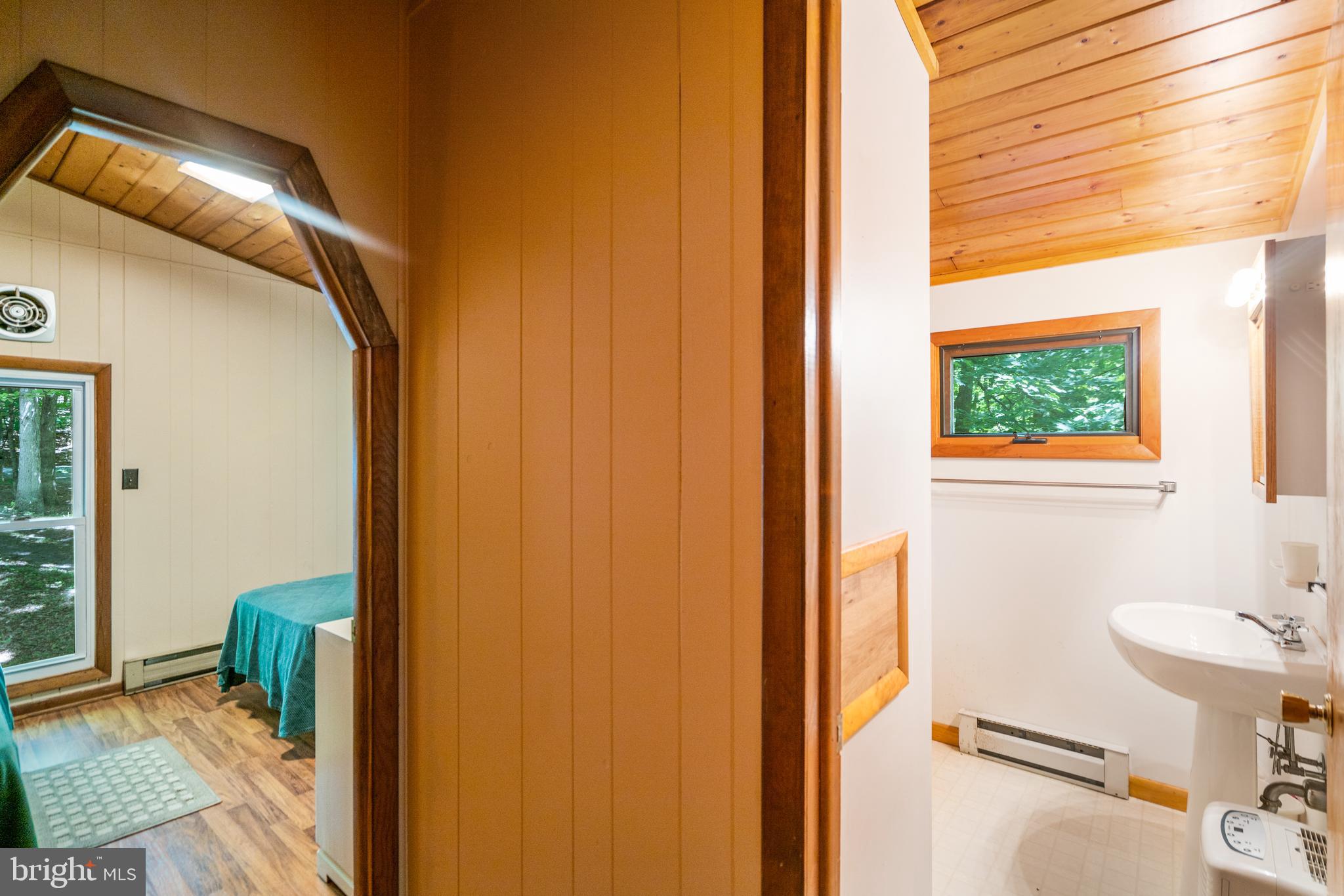 COOLFONT MOUNTAINSIDE - Residential