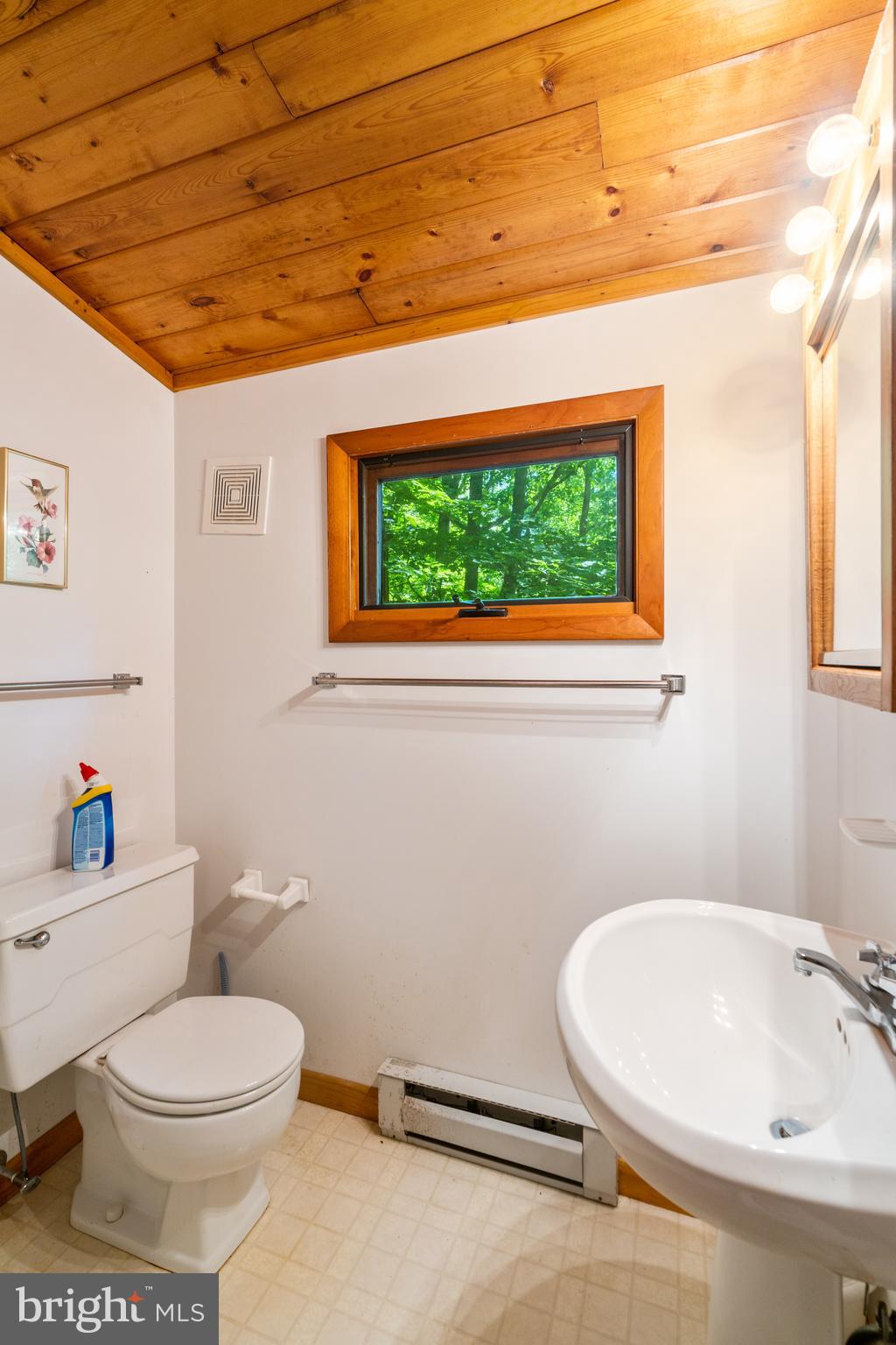 COOLFONT MOUNTAINSIDE - Residential