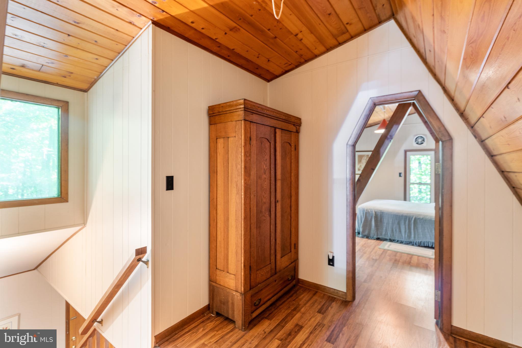 COOLFONT MOUNTAINSIDE - Residential