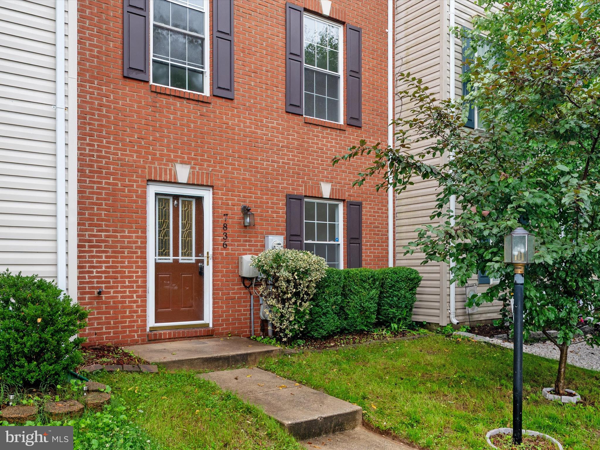 7836 CANTER COURT
