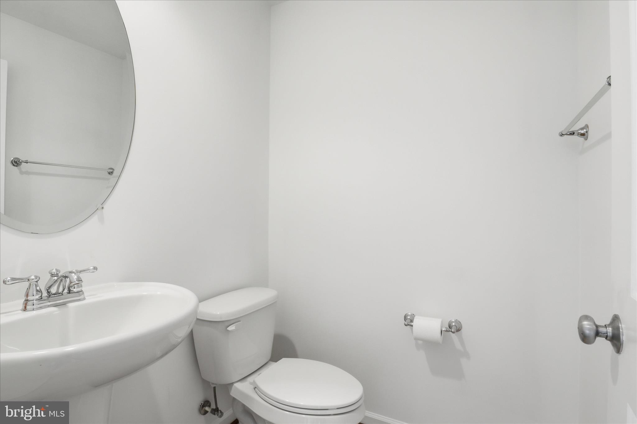 STRATSHIRE CROSSING - Residential