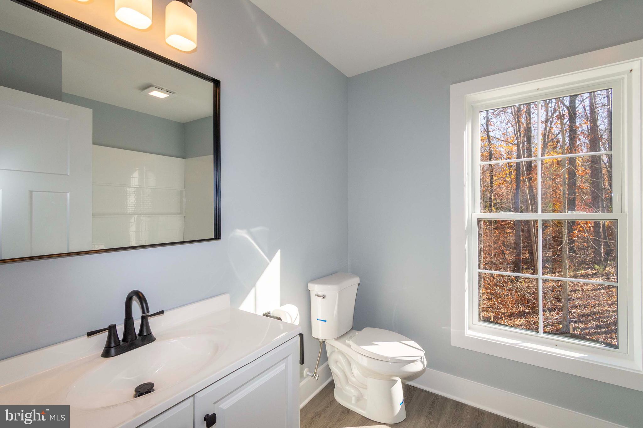 ROLLING WOODS - Residential