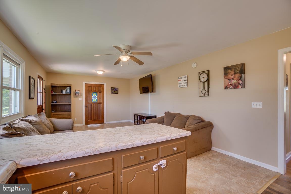 WOODFORD - Residential