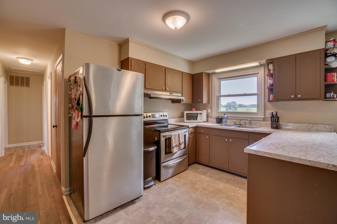 WOODFORD - Residential