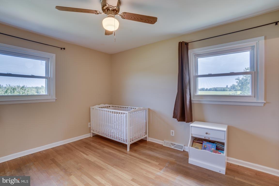 WOODFORD - Residential